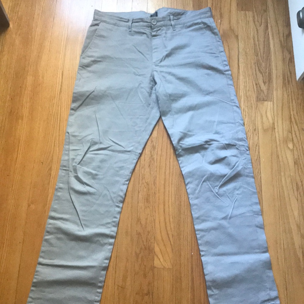 The Sutton Chinos